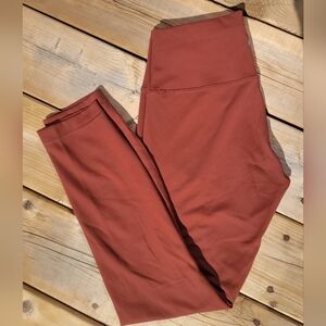 Lululemon wunder train